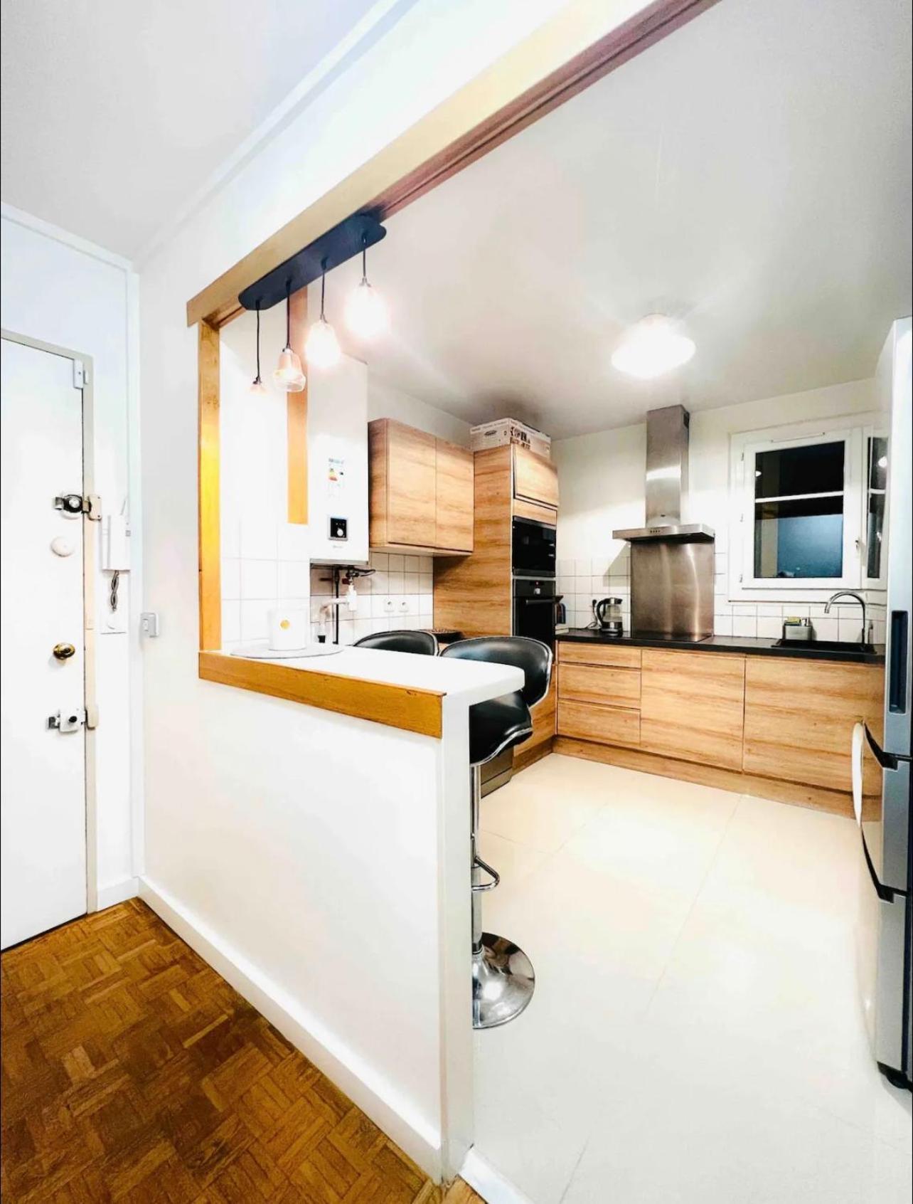 איברי-סור-סיין Modern 2 Bedroom Apartment Near Paris Metro, Giant Flat Screen Tv 85 Inches, Balcony, Free Parking מראה חיצוני תמונה