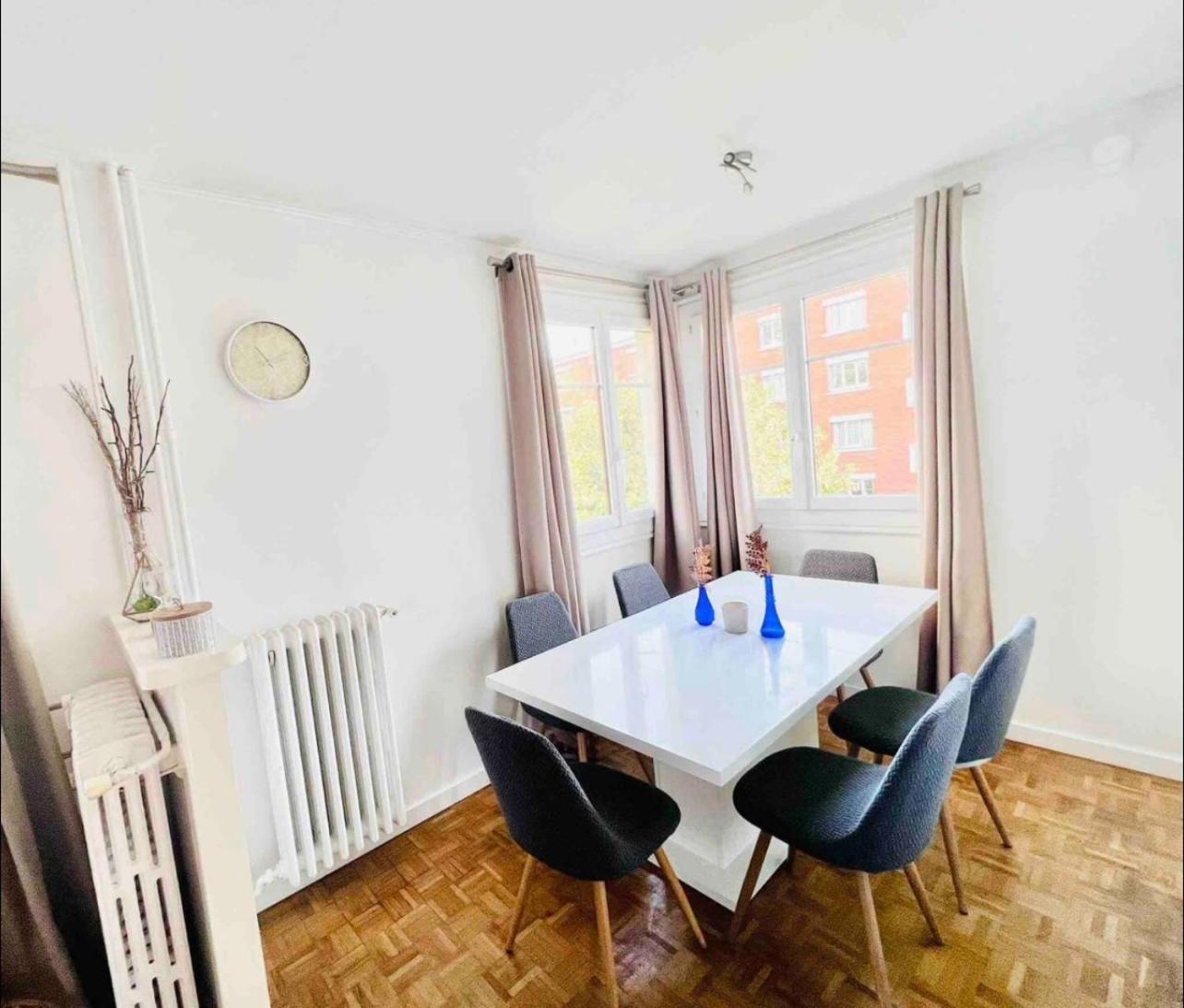 איברי-סור-סיין Modern 2 Bedroom Apartment Near Paris Metro, Giant Flat Screen Tv 85 Inches, Balcony, Free Parking מראה חיצוני תמונה